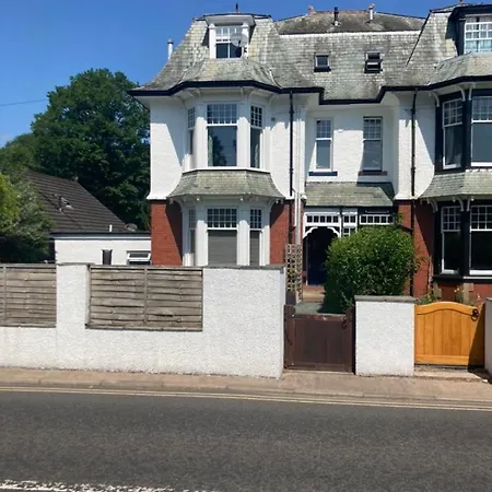 公寓 Spacious 1st Floor *